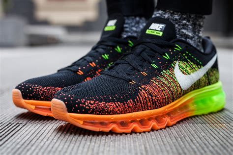 FLYKNIT AIR MAX 